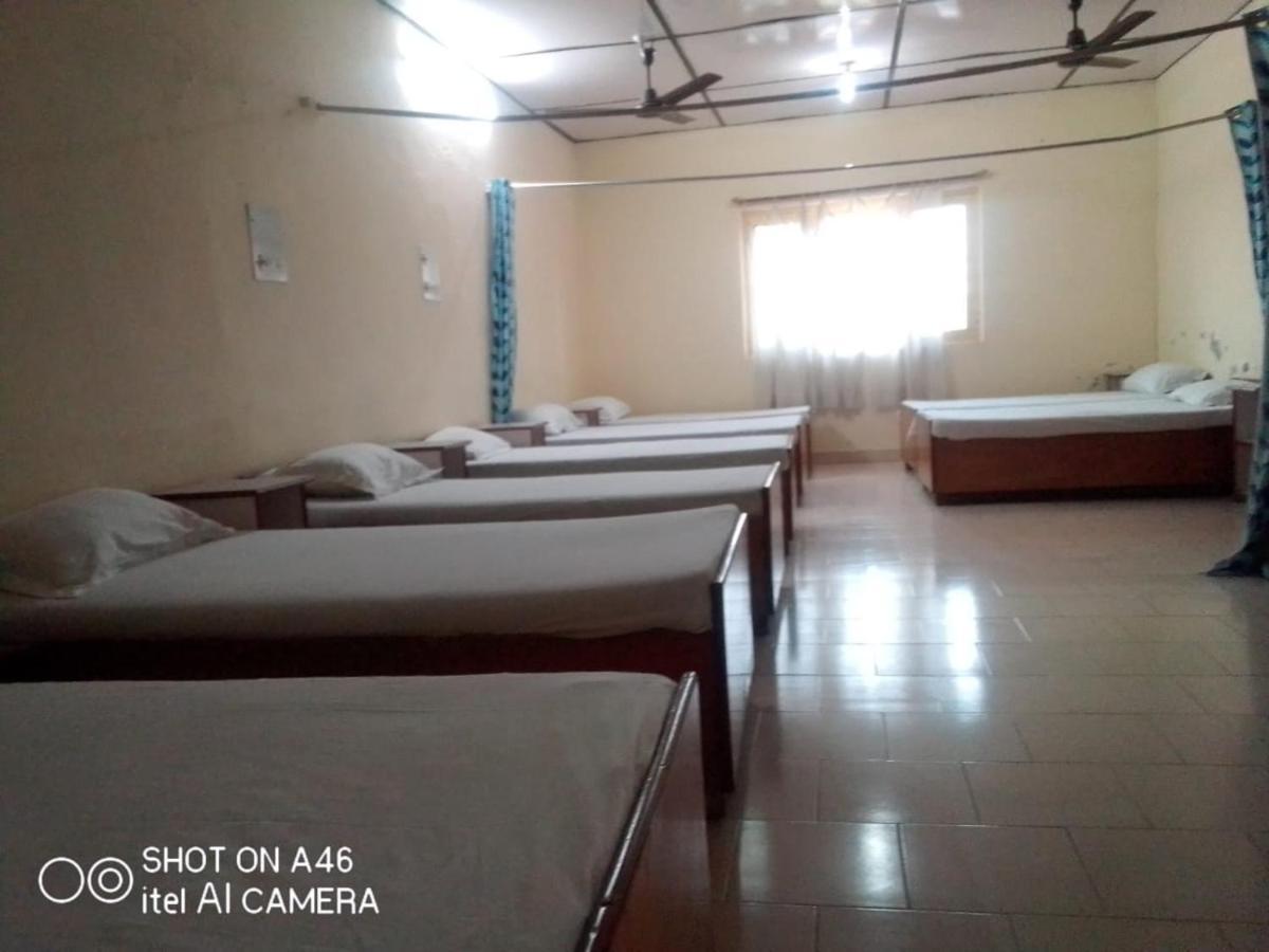 Pops Resort Palampur Luaran gambar