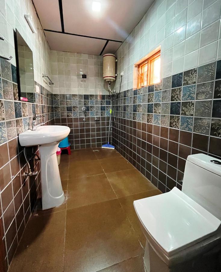 Pops Resort Palampur Luaran gambar