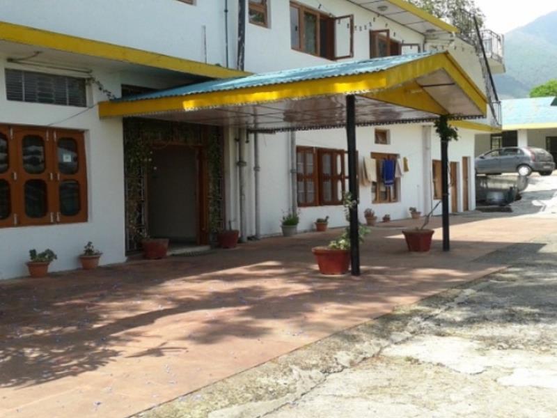 Pops Resort Palampur Luaran gambar